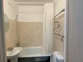 2-комнатная квартира · 55 м² · 9/9 этаж, улица Халиуллина за 250 000 ₸ в Алматы, Медеуский р-н — фото 9