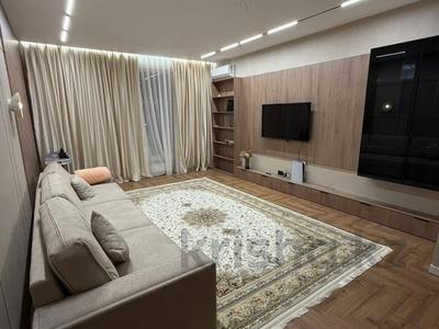 2-комнатная квартира · 71 м² · 6/14 этаж, Манаса 109а за 400 000 ₸ в Алматы, Алмалинский р-н
