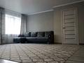 2-комнатная квартира, 61 м², 4/5 этаж посуточно, Ауэзова 102 за 12 000 〒 в Щучинске — фото 3