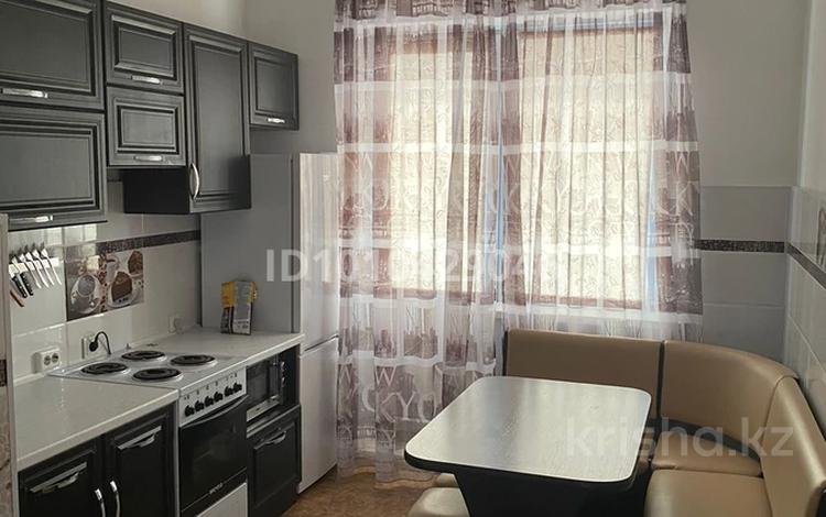 2-бөлмелі пәтер · 60 м² · 7/9 қабат, Ломова 152/2 — Ломова Катаева, бағасы: 28 млн ₸ в Павлодаре — фото 5