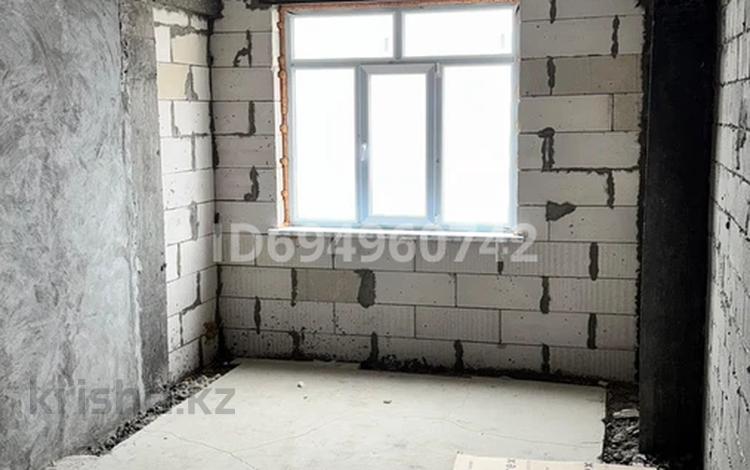 1-бөлмелі пәтер · 46.9 м² · 8/9 қабат, мкр Нурсая, Пр.Бейбарыс 463А, бағасы: 13.7 млн ₸ в Атырау — фото 2