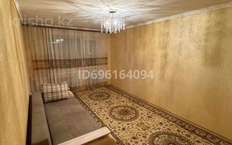 3-комнатная квартира, 80 м², 5/5 этаж помесячно, мкр Юго-Восток, 30й микрорайон 7 — Рыскулова 7