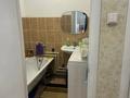 2-комнатная квартира · 60.5 м² · 4/9 этаж, мкр. Зачаганск пгт 85/2 — Ориентир на против супермаркет Алтындар за 21 млн ₸ в Уральске — фото 9