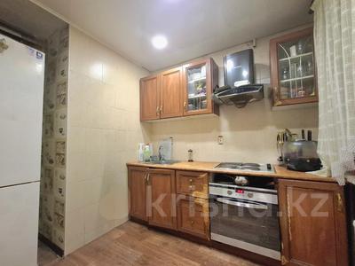 4-бөлмелі пәтер · 60.7 м² · 3/5 қабат, ул. Байсеитовой — Район Школы №12, бағасы: 10.5 млн ₸ в Темиртау