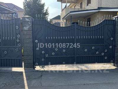 Отдельный дом · 8 комнат · 280 м² · 10 сот., Байтерек 7 — Райымбека за 750 000 〒 в 