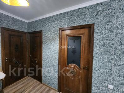 2-бөлмелі пәтер · 49 м² · 4/4 қабат, 12-й микрорайон, 12-й микрорайон 213В — За ТД "5+", бағасы: 21 млн ₸ в Шымкенте, Енбекшинский р-н