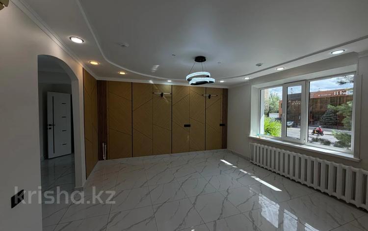 Сұлулық салондары, медорталықтар мен дәріханалар · 52 м², бағасы: 30.5 млн ₸ в Караганде, Казыбек би р-н — фото 2