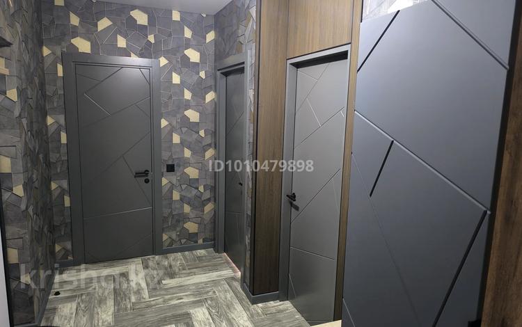 2-комнатная квартира · 60 м² · 11/13 этаж, Есенова 160/3 за 380 000 ₸ в Алматы, Жетысуский р-н — фото 2