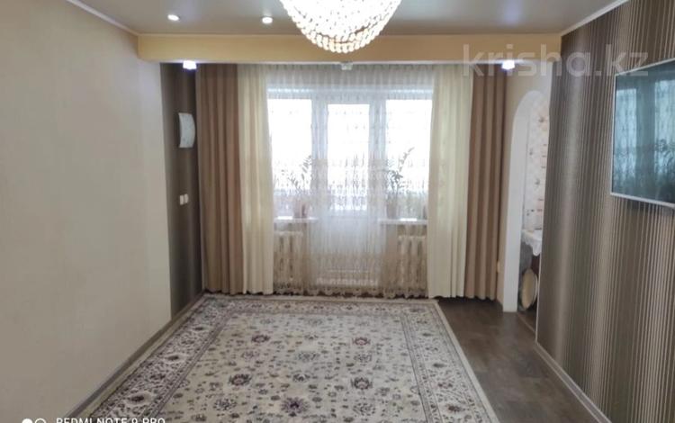 3-комнатная квартира · 58 м² · 2/5 этаж, ул. Абая за 11.5 млн ₸ в Темиртау — фото 2
