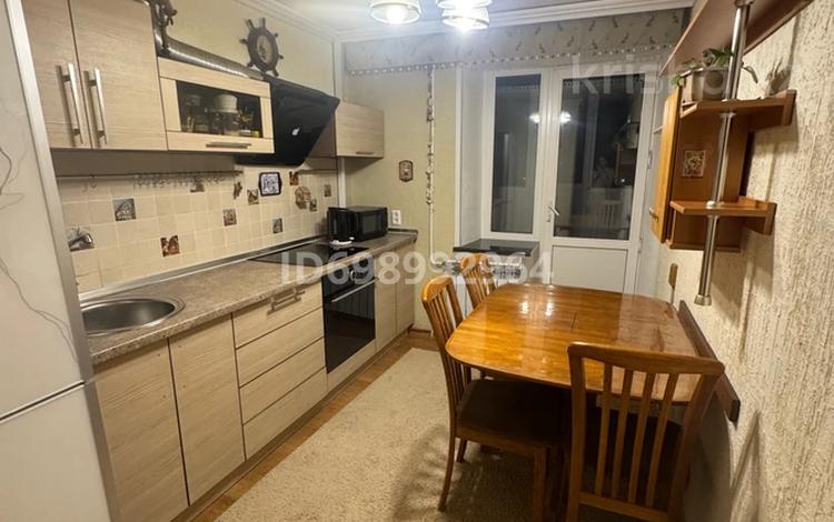 1-комнатная квартира · 40 м² · 2/9 этаж, 4 микрорайон 35 за 14.5 млн 〒 в Риддере — фото 2