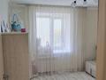 1-комнатная квартира · 26.6 м² · 7/9 этаж, 9 мкр 17 — 7 этаж за 5.5 млн ₸ в Степногорске — фото 2