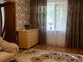 2-комнатная квартира · 42 м² · 1/5 этаж, Майкудук, Майкудук, 12й микрорайон за 8.5 млн ₸ в Караганде, Алихана Бокейханова р-н