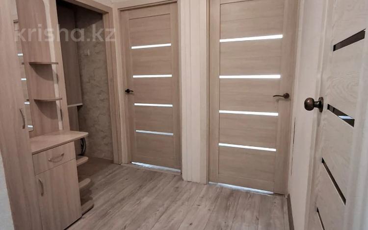 2-бөлмелі пәтер · 40 м² · 5/5 қабат, Шевченко 123, бағасы: 12 млн ₸ в Кокшетау — фото 2