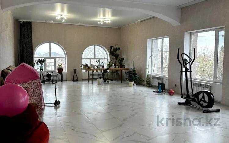 Жеке үй · 10 бөлме · 700 м² · 10 жүзд., Султан Бейбарыс, бағасы: 180 млн ₸ в Кенжеколе — фото 7