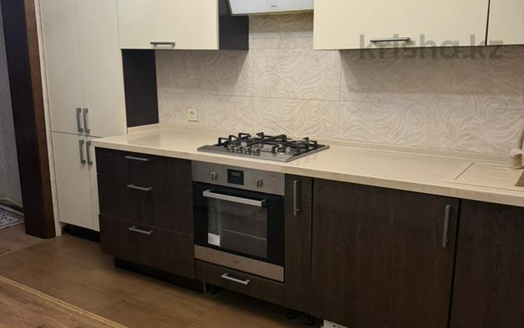 2-бөлмелі пәтер · 74 м² · 3/5 қабат, Нұрсәт ш/а 93 — 80 школа, бағасы: 150 000 ₸ в Шымкенте, Каратауский р-н — фото 2