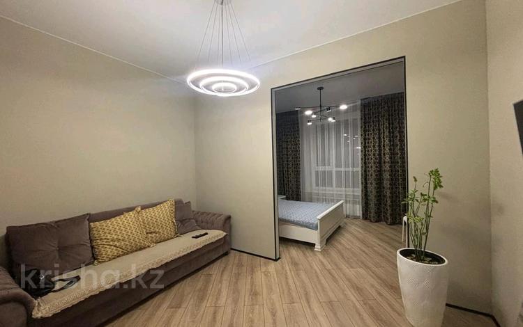 2-бөлмелі пәтер · 56 м² · 7/9 қабат, мкр. Алтын орда, Санкибай батыра, бағасы: 24.5 млн ₸ в Актобе — фото 2