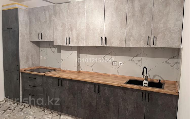 1-комнатная квартира · 42.1 м² · 9/9 этаж, Мкр. 19А 14 за 11 млн ₸ в Актау, 18-й мкр  — фото 2