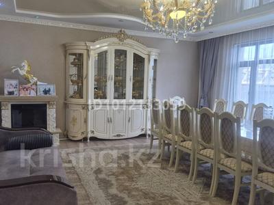 Жеке үй · 7 бөлме · 270 м² · 13 сот., Құрманғазы 11А — Находиться возле мечети, бағасы: 65 млн ₸ в 