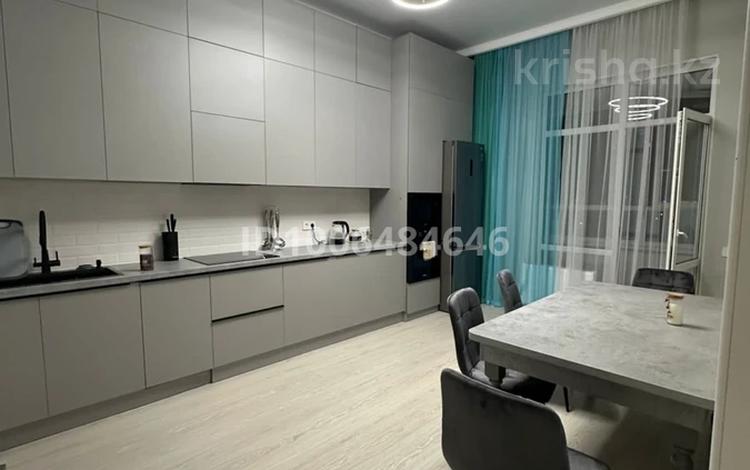 3-комнатная квартира · 98.3 м² · 16/16 этаж, Сырым батыра 2/30 — Толеметова-Сырым батыра за 60 млн ₸ в Шымкенте, Абайский р-н — фото 2