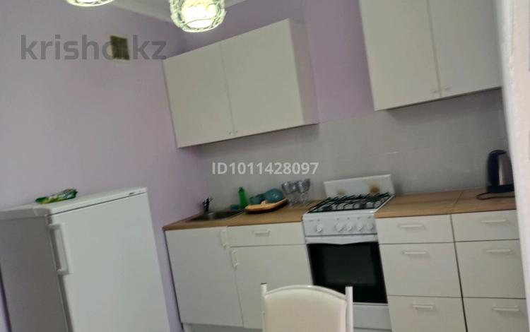1-комнатная квартира · 36 м² · 2/5 этаж, Береке (Память Ильича) 12 за 15 млн ₸ в Атырау — фото 2