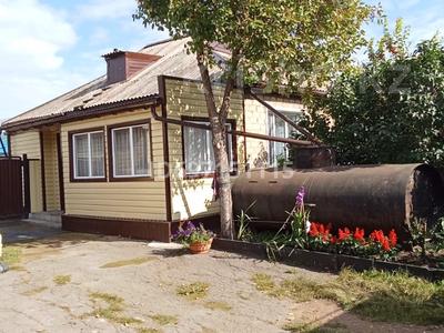 Жеке үй · 4 бөлме · 92 м² · 10 жүзд., Богенбая, бағасы: 17 млн ₸ в Макинске