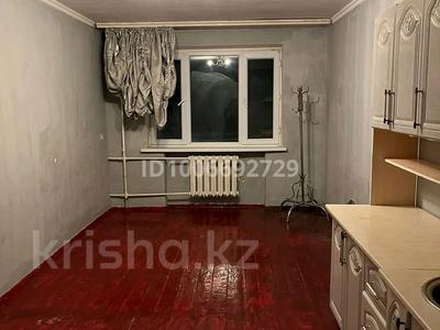 1-комнатная квартира · 18 м² · 4/5 этаж, Рыскулбекова 2 — Мадлен,супермаркет Gramad за 7 млн 〒 в Шымкенте, Аль-Фарабийский р-н