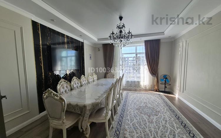 3-комнатная квартира · 99 м² · 9/10 этаж, мкр Юго-Восток, Ашимова 15 — Республика Ашимова за 63 млн ₸ в Караганде, Казыбек би р-н — фото 2