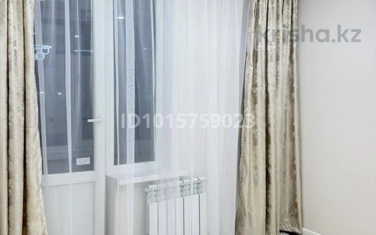 3-бөлмелі пәтер · 54 м² · 2/9 қабат, Райымбек 590/18, бағасы: 37 млн ₸ в Алматы, Наурызбайский р-н — фото 2