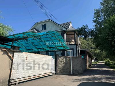 Жеке үй · 11 бөлме · 370 м² · 10 сот., Кошкарбаева 1, бағасы: 100 млн ₸ в Есик