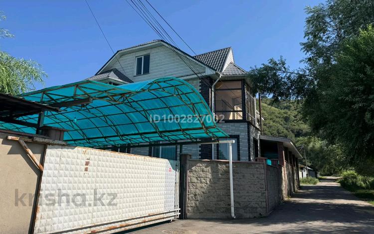 Отдельный дом · 11 комнат · 370 м² · 10 сот., Кошкарбаева 1 за 110 млн 〒 в Есик — фото 2