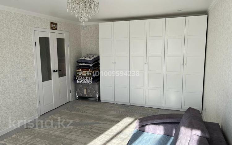 1-комнатная квартира · 39.9 м² · 5/5 этаж, мкр Астана 3 за 16.5 млн ₸ в Уральске — фото 3