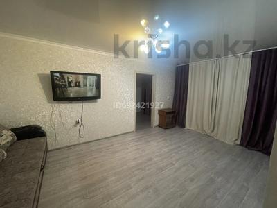 1-бөлмелі пәтер · 48 м² · 2/5 қабат, Жаңа қала ш/а. 11 — Можайского, бағасы: 9 999 ₸ в Караганде, Казыбек би р-н