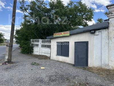 Дүкендер мен бутиктер, қоғамдық тамақтану орны · 35 м², бағасы: 50 000 ₸ в Кентау