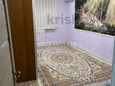 Аренда квартир в Мангистауской обл.: 4-комнатная квартира · 90 м² · 1/5 этаж, 15-й мкр 52 за 280 001 〒 4-комнатная квартира · 90 м² · 1/5 этаж, 15-й мкр 52 за 280 001 〒 в Актау