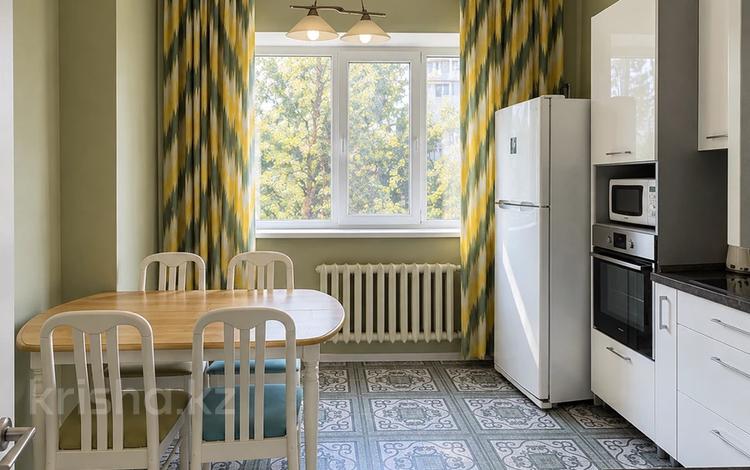 2-комнатная квартира · 54 м² · 3/5 этаж, мкр Таугуль-2 27 — Токтабаева за 350 000 ₸ в Алматы, Ауэзовский р-н — фото 3