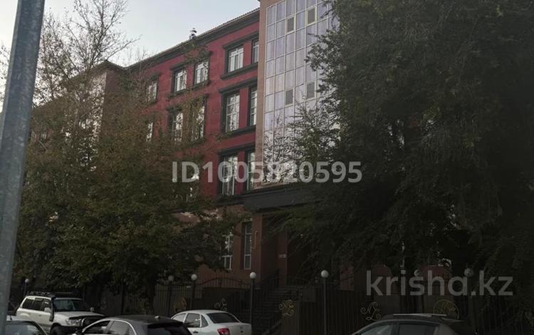 2-бөлмелі пәтер · 37 м² · 4/6 қабат, Ержанова 18/6, бағасы: 190 000 ₸ в Караганде, Казыбек би р-н — фото 2