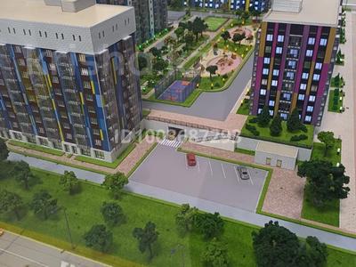 2-комнатная квартира · 43 м² · 2/9 этаж, Самал 82/1 за 22 млн 〒 в Уральске