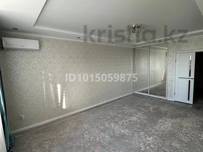 1-бөлмелі пәтер · 58 м² · 5/5 қабат, Ескі аэропорт ш/а., Алаш 4, бағасы: 23.5 млн ₸ в Уральске, мкр Старый Аэропорт