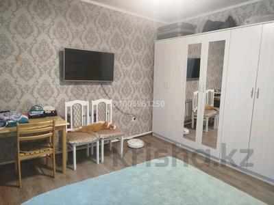 Отдельный дом · 4 комнаты · 90 м² · 6 сот., Керамическая 87 — Таир за 35 млн 〒 в Караганде, Казыбек би р-н