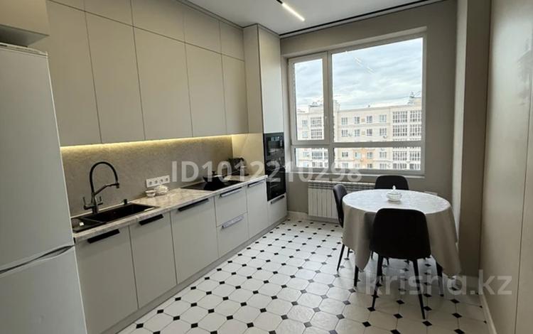 3-комнатная квартира · 80.1 м² · 9/17 этаж, ​Камали Дюсембекова 83/3 за 61 млн ₸ в Караганде, Казыбек би р-н — фото 2