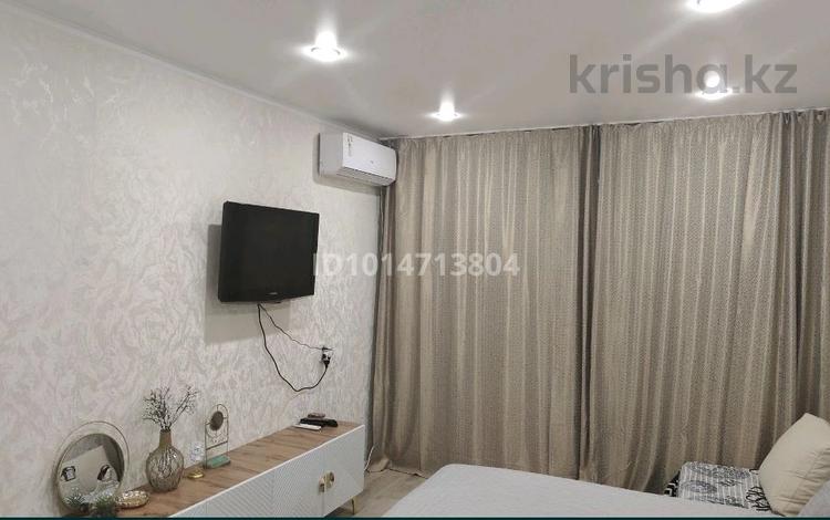 1-комнатная квартира · 35 м² · 1/9 этаж, Кривенко — Исы Байзакова, рядом центральная мечеть, набережная за 10 000 ₸ в Павлодаре — фото 2