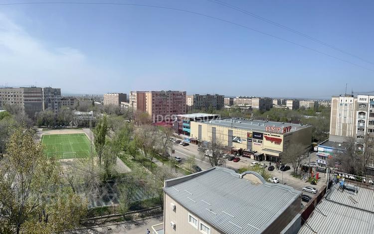 3-комнатная квартира, 76 м², 9/9 этаж, мкр Жетысу-2 9 за 45 млн 〒 в Алматы, Ауэзовский р-н — фото 2
