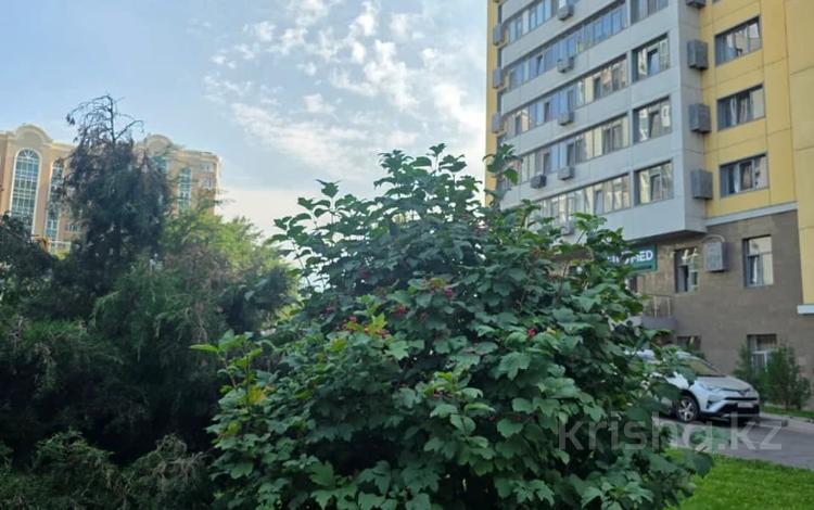 2-бөлмелі пәтер · 75 м² · 5/17 қабат, Навои 39, бағасы: 61.5 млн ₸ в Алматы, Ауэзовский р-н — фото 2