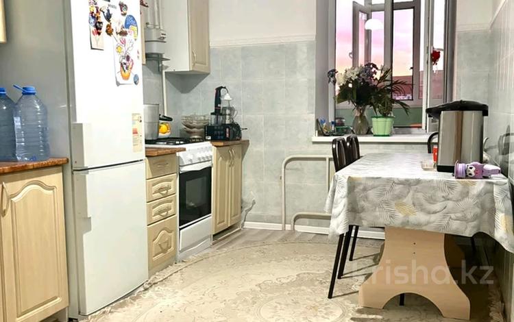 1-бөлмелі пәтер · 41 м² · 9/9 қабат, Алтын орда ш/а., ораз татеулы, бағасы: 13.5 млн ₸ в Актобе, мкр. Алтын орда — фото 2
