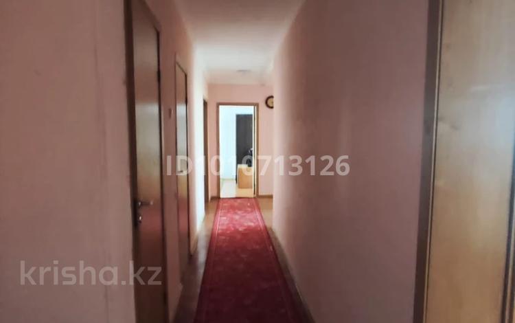 4-бөлмелі пәтер · 90 м² · 7/12 қабат, мкр Аксай-1 4 — Саина и Толе би, бағасы: 59 млн ₸ в Алматы, Ауэзовский р-н — фото 2
