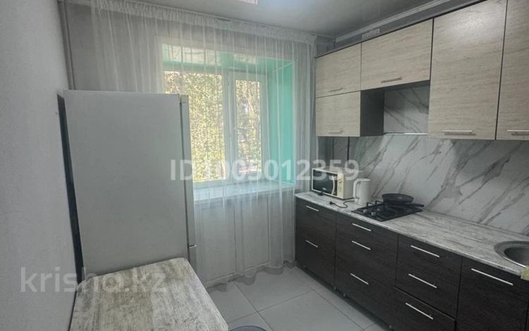 2-комнатная квартира · 49 м² · 3/5 этаж, Б. Момышулы 11 за 200 000 〒 в Семее, Красный Кордон — фото 2