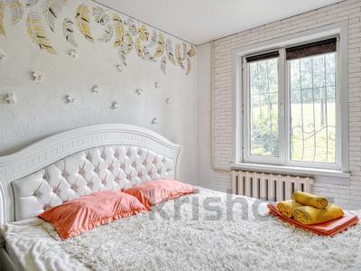 2-комнатная квартира · 42 м² · 1/5 этаж, мкр Орбита-2 36 — Навои за 22 000 〒 в Алматы, Бостандыкский р-н