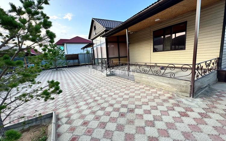 Отдельный дом · 4 комнаты · 180 м² · 10 сот., Маргулана за 80 млн 〒 в Жезказгане — фото 2