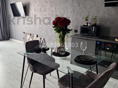Аренда квартир посуточно в Алматы: 2-комнатная квартира · 55 м² · 8/10 этаж, Сейфуллина 51 за 23 000 〒 2-комнатная квартира · 55 м² · 8/10 этаж, Сейфуллина 51 за 23 000 〒 в Алматы, Турксибский р-н