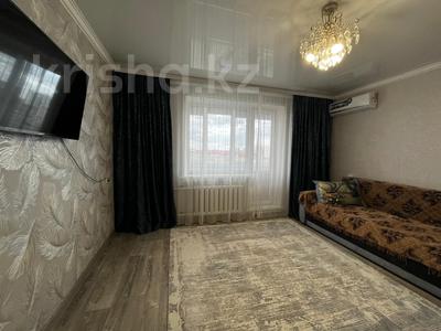 2-бөлмелі пәтер · 54 м² · 6/9 қабат, Майкудук, Мкр Голубые пруды, бағасы: 21 млн ₸ в Караганде, Алихана Бокейханова р-н